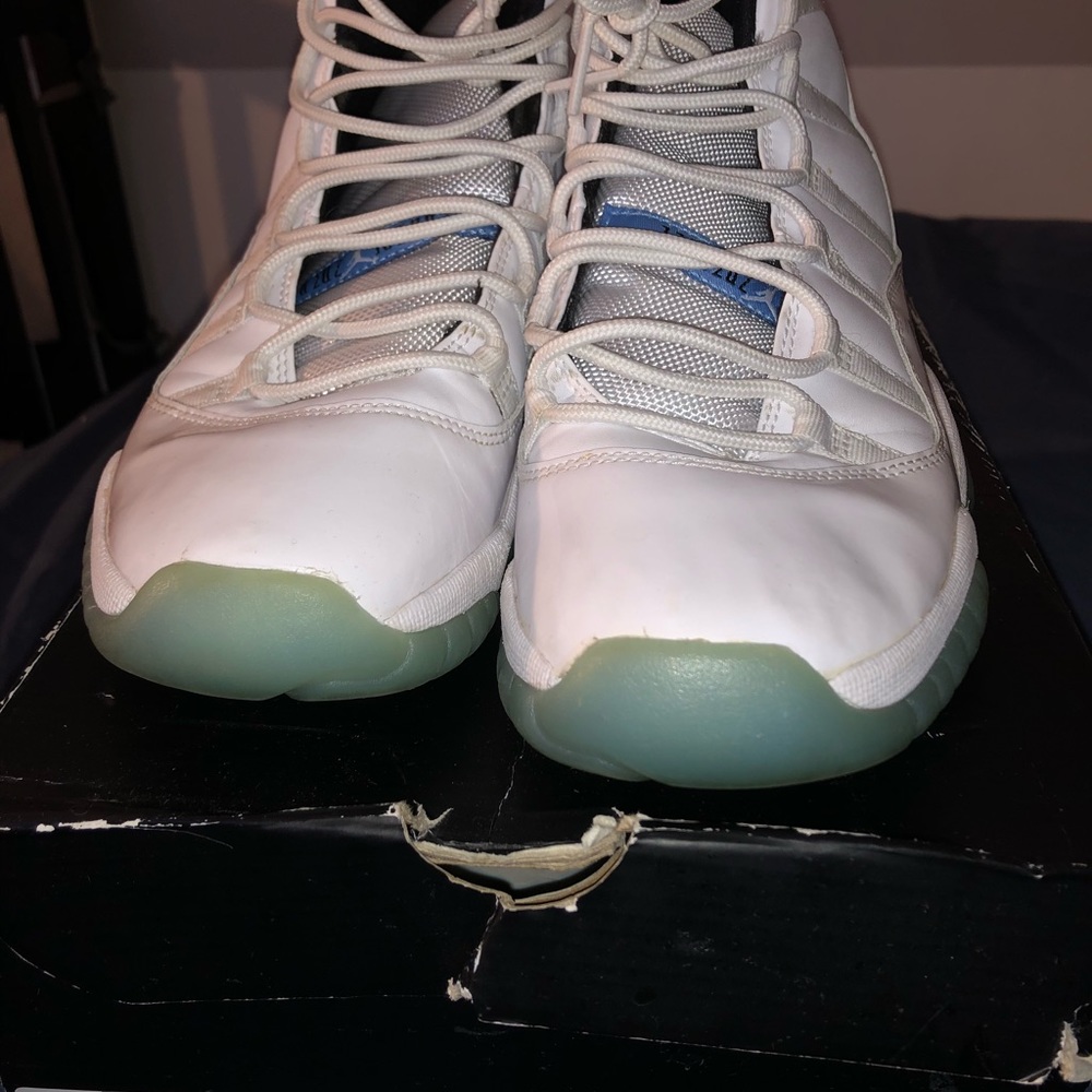 Columbia Retro 11s
